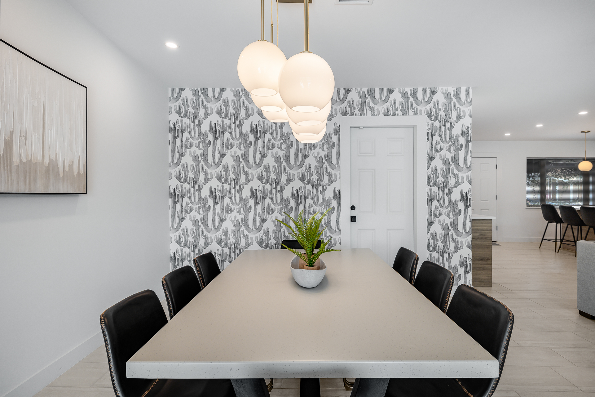 SHORT TERM RENTAL REAL ESTATE AGENT